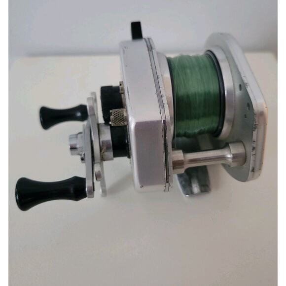Ambassadeur 1000 Custom CT Casting Reel Abu Garcia Silver - Picture 5 of 7